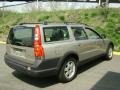 2001 Moondust Volvo V70 XC AWD  photo #9