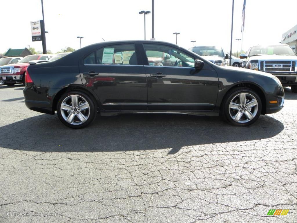 2010 Fusion Sport - Atlantis Green Metallic / Charcoal Black/Sport Black photo #2