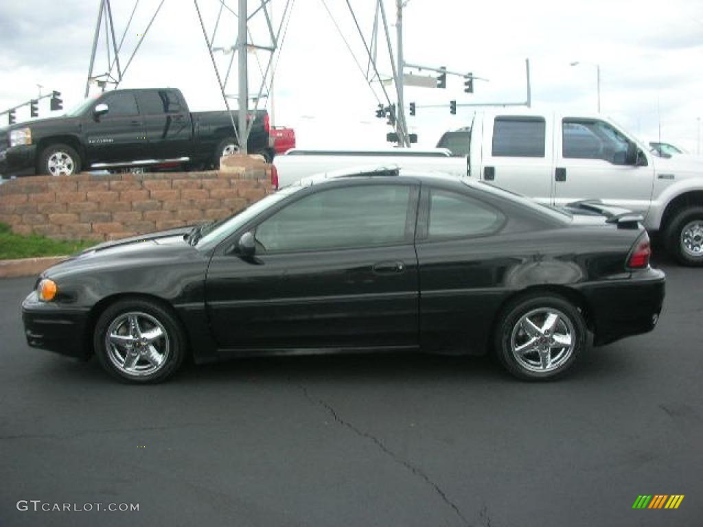 2004 Grand Am GT Coupe - Black / Dark Pewter photo #1