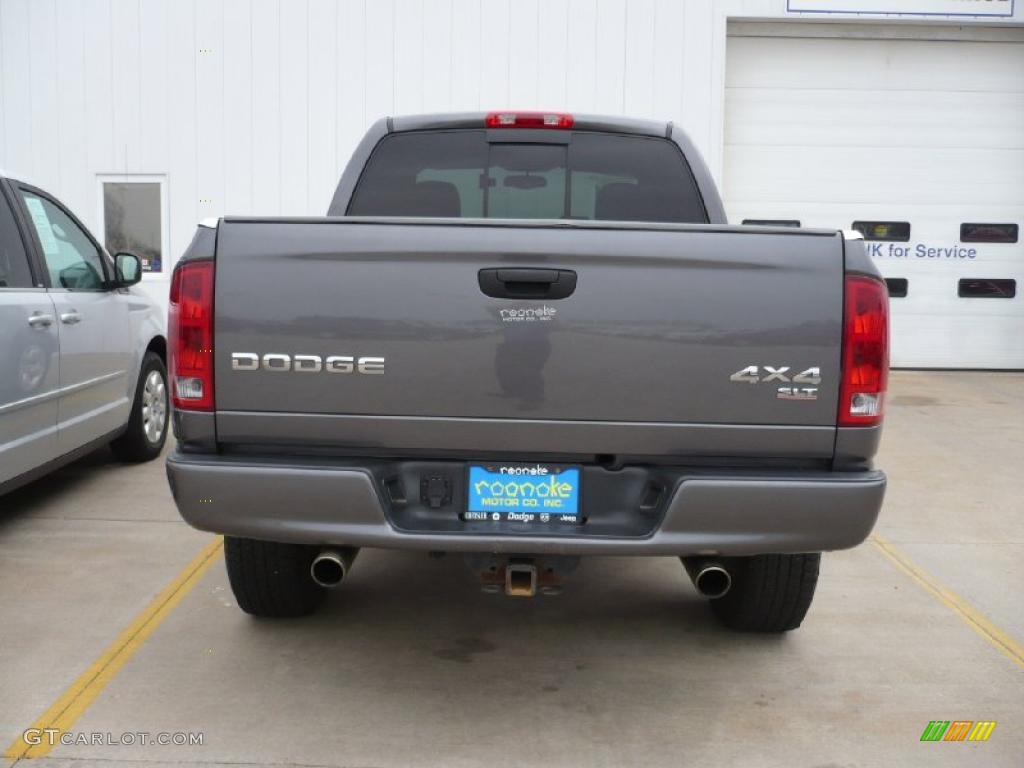 2004 Ram 1500 SLT Quad Cab 4x4 - Graphite Metallic / Dark Slate Gray photo #4