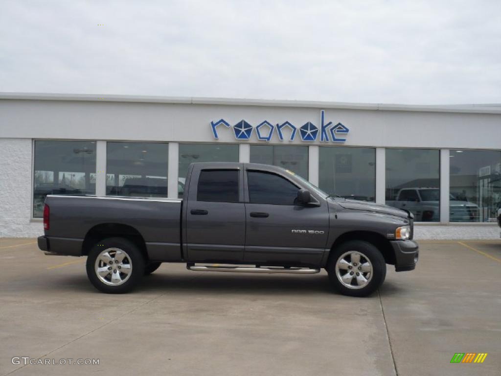 2004 Ram 1500 SLT Quad Cab 4x4 - Graphite Metallic / Dark Slate Gray photo #25