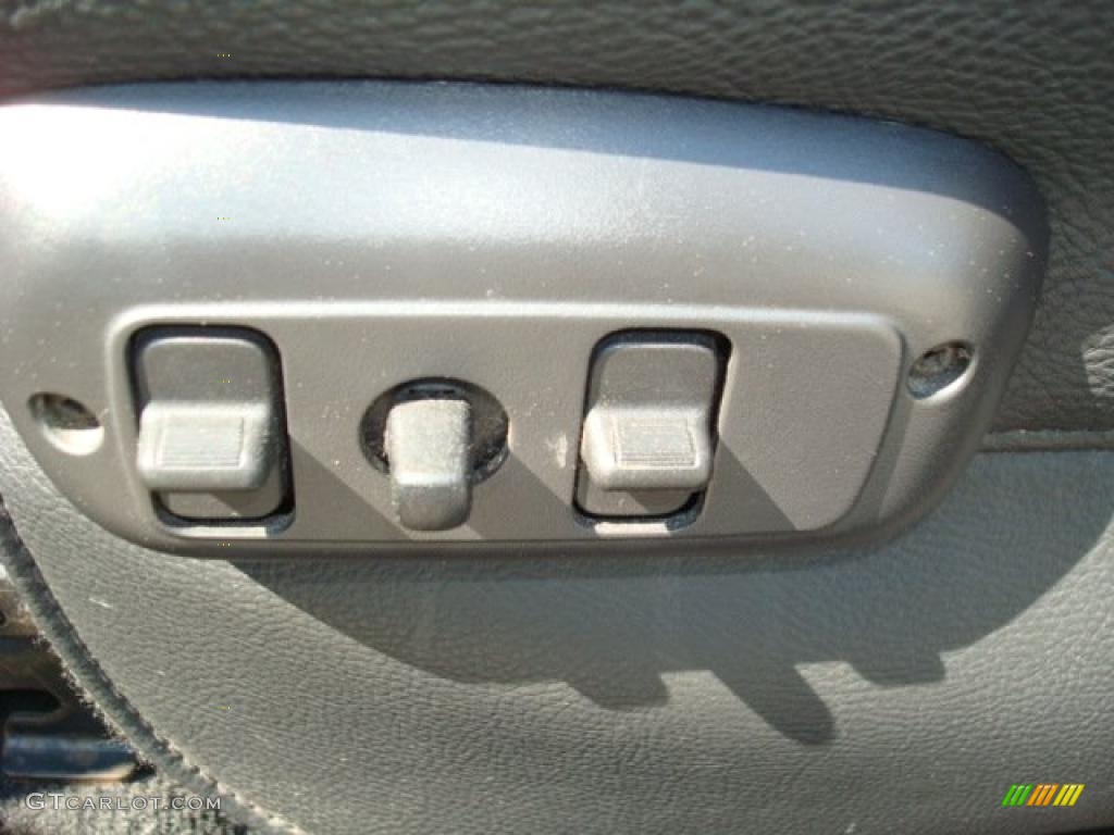 2005 Ram 1500 Sport Quad Cab - Mineral Gray Metallic / Dark Slate Gray photo #17