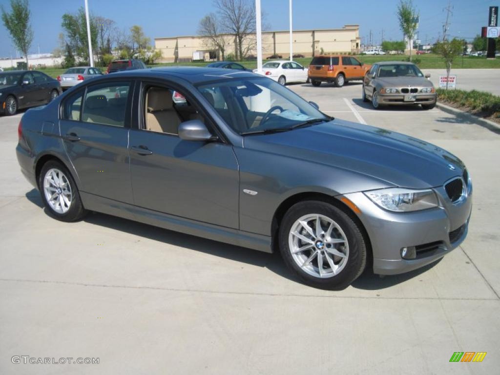 2010 3 Series 328i Sedan - Space Gray Metallic / Beige photo #2