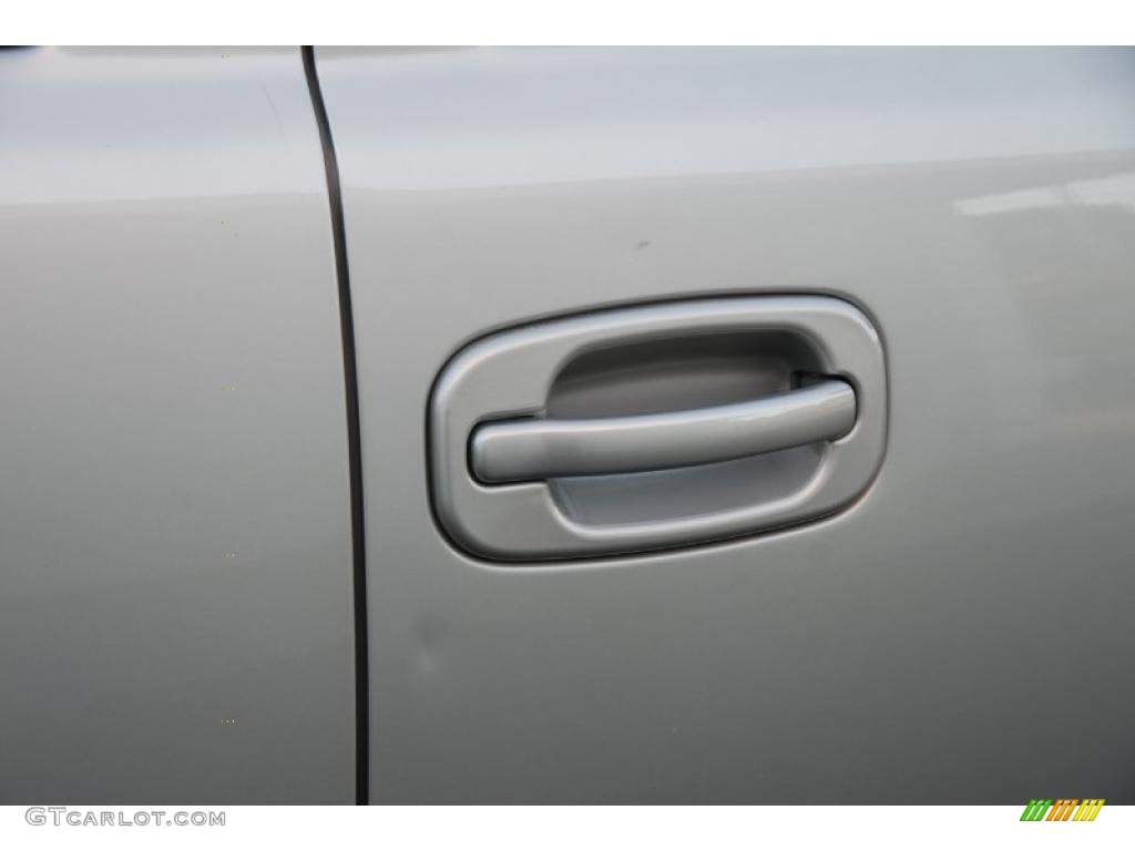2004 Yukon XL 1500 SLT - Silver Birch Metallic / Neutral/Shale photo #59