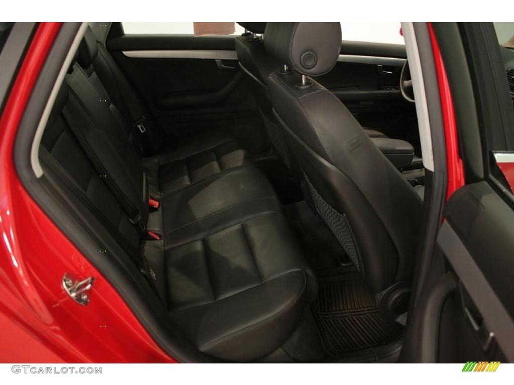 2007 A4 2.0T quattro Sedan - Brilliant Red / Ebony photo #18