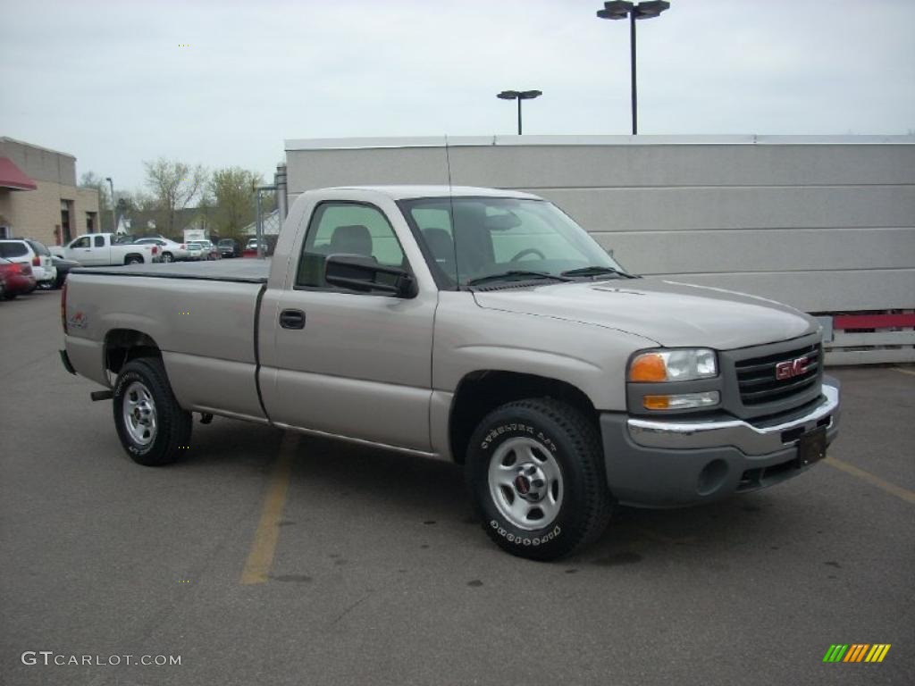 Silver Birch Metallic GMC Sierra 1500