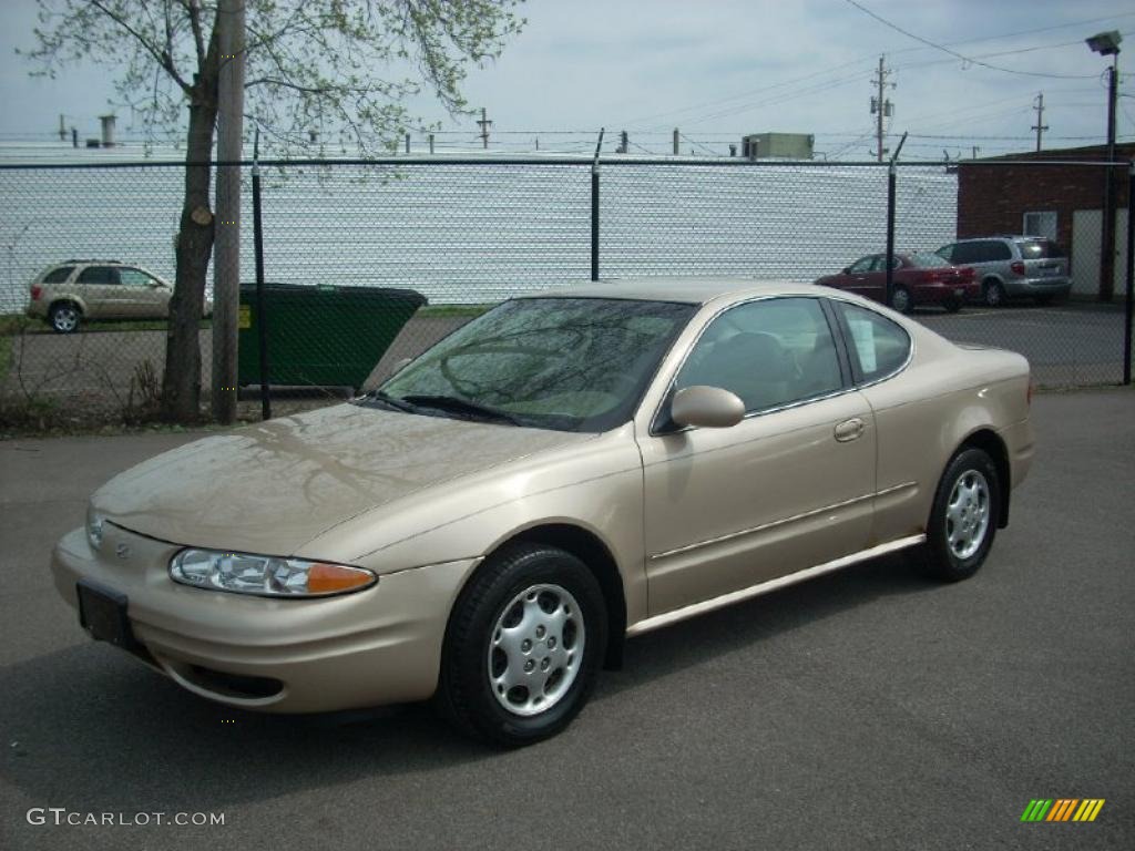 2000 Alero GX Sedan - Auburn Mist / Neutral photo #1