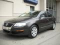 2006 Mocha Brown Volkswagen Passat 2.0T Sedan  photo #2