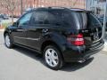 Black - ML 350 4Matic Photo No. 4