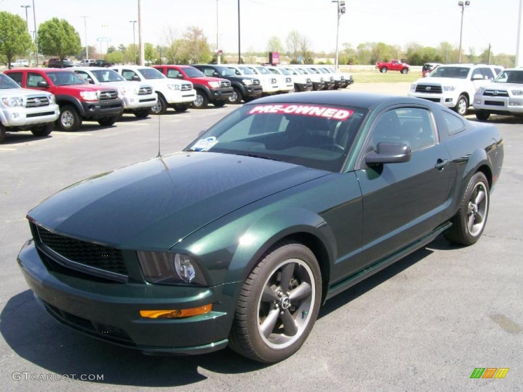2009 Mustang Bullitt Coupe - Dark Highland Green Metallic / Dark Charcoal photo #2