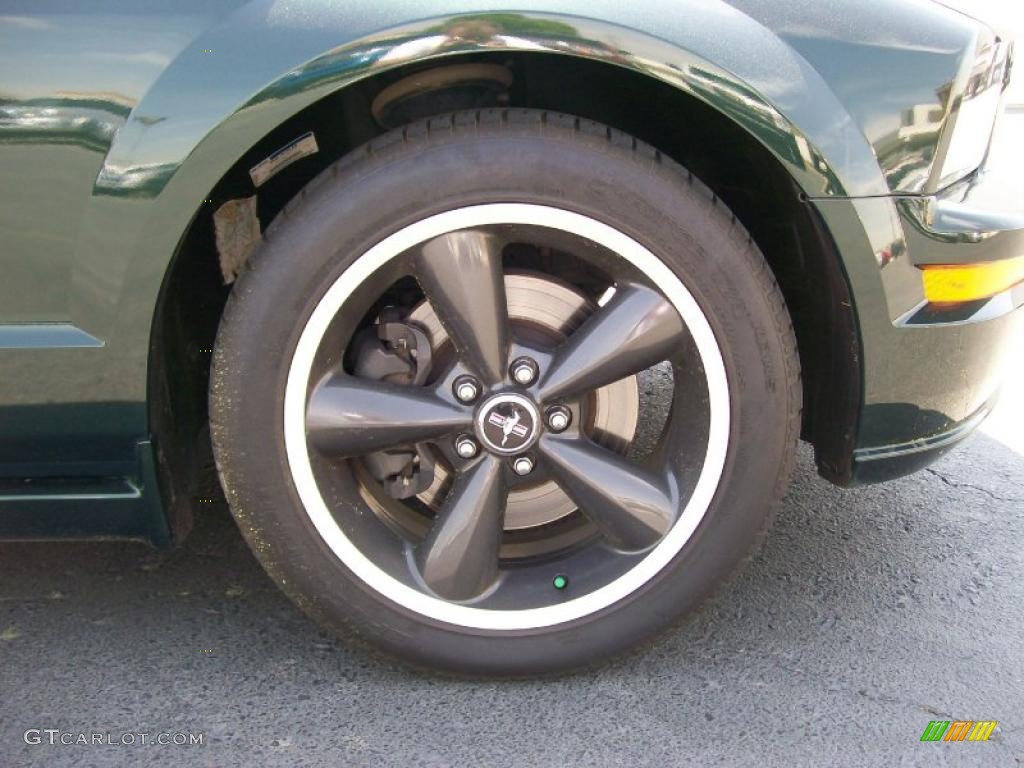2009 Mustang Bullitt Coupe - Dark Highland Green Metallic / Dark Charcoal photo #16