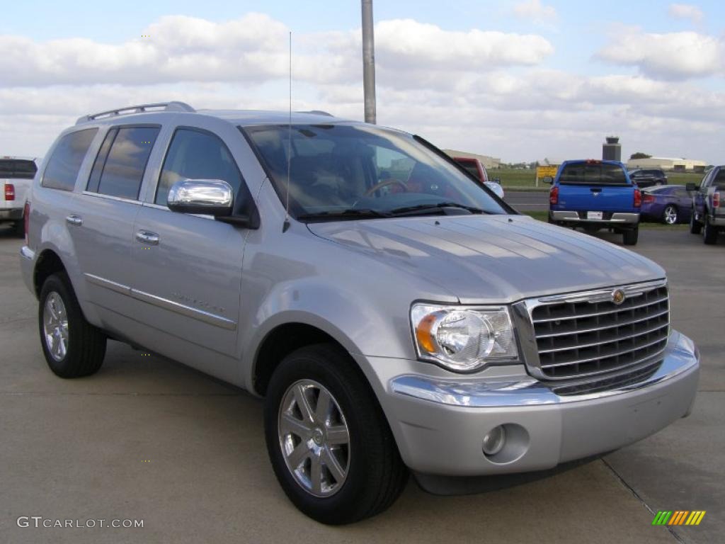 2009 Aspen Limited 4x4 - Bright Silver Metallic / Dark Slate Gray/Light Slate Gray photo #7