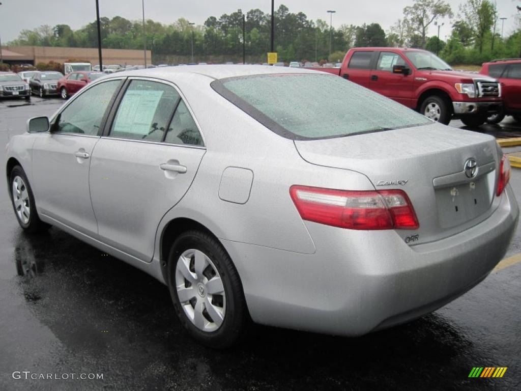 2008 Camry LE - Classic Silver Metallic / Ash photo #5