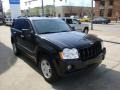 Black - Grand Cherokee Laredo 4x4 Photo No. 6