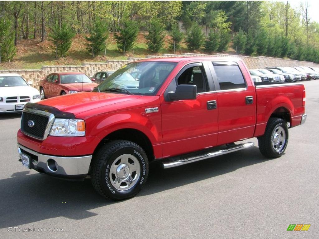 2007 F150 XLT SuperCrew 4x4 - Bright Red / Medium Flint photo #1