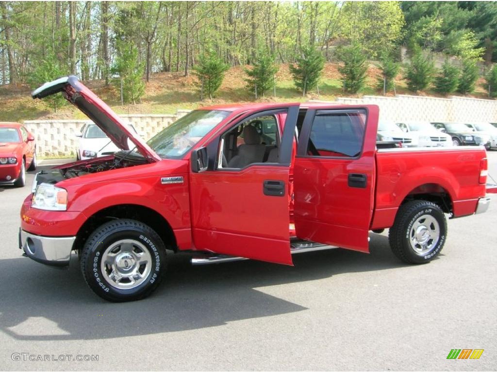 2007 F150 XLT SuperCrew 4x4 - Bright Red / Medium Flint photo #10