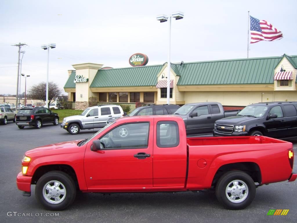 2007 Colorado LT Extended Cab - Victory Red / Medium Pewter photo #2