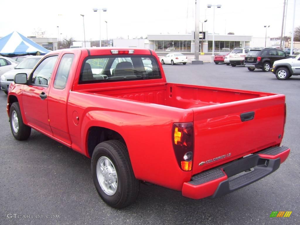 2007 Colorado LT Extended Cab - Victory Red / Medium Pewter photo #3
