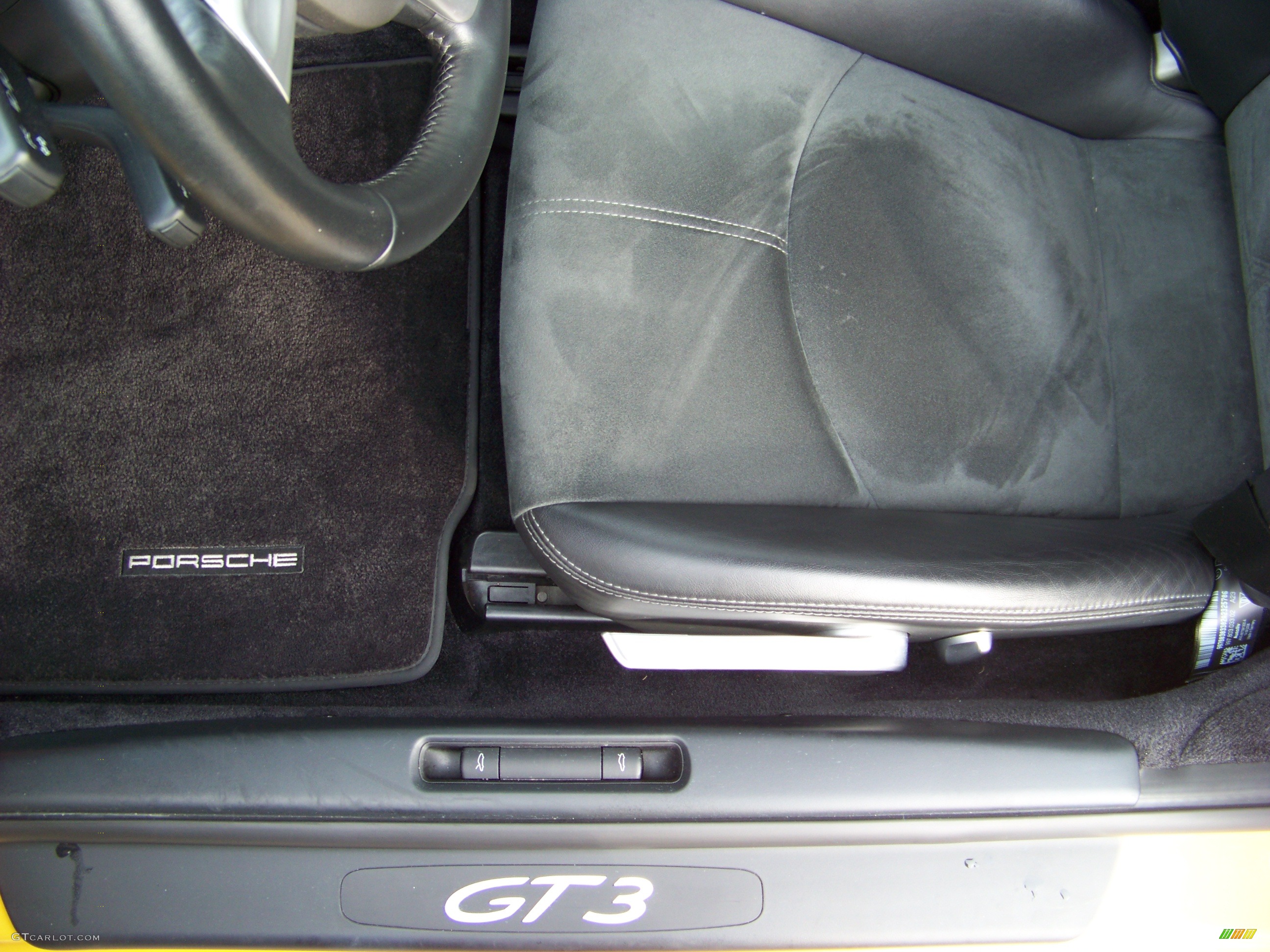 2007 911 GT3 - Speed Yellow / Black w/Alcantara photo #21