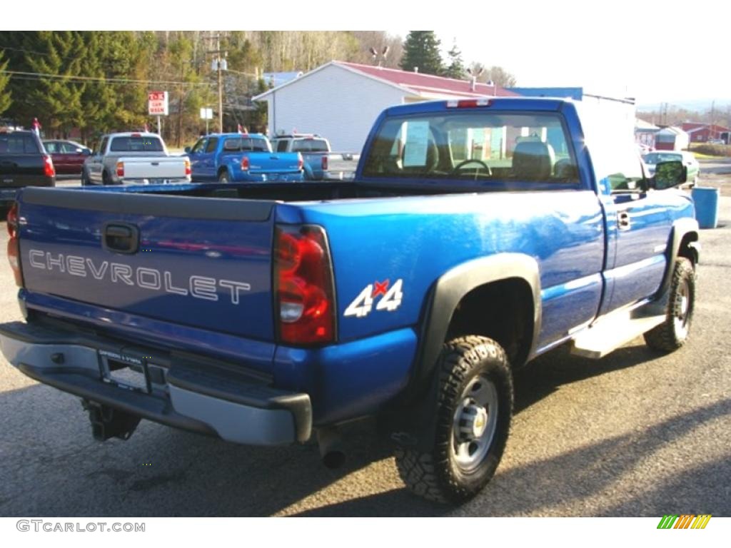 2004 Silverado 2500HD Regular Cab 4x4 - Arrival Blue Metallic / Medium Gray photo #9