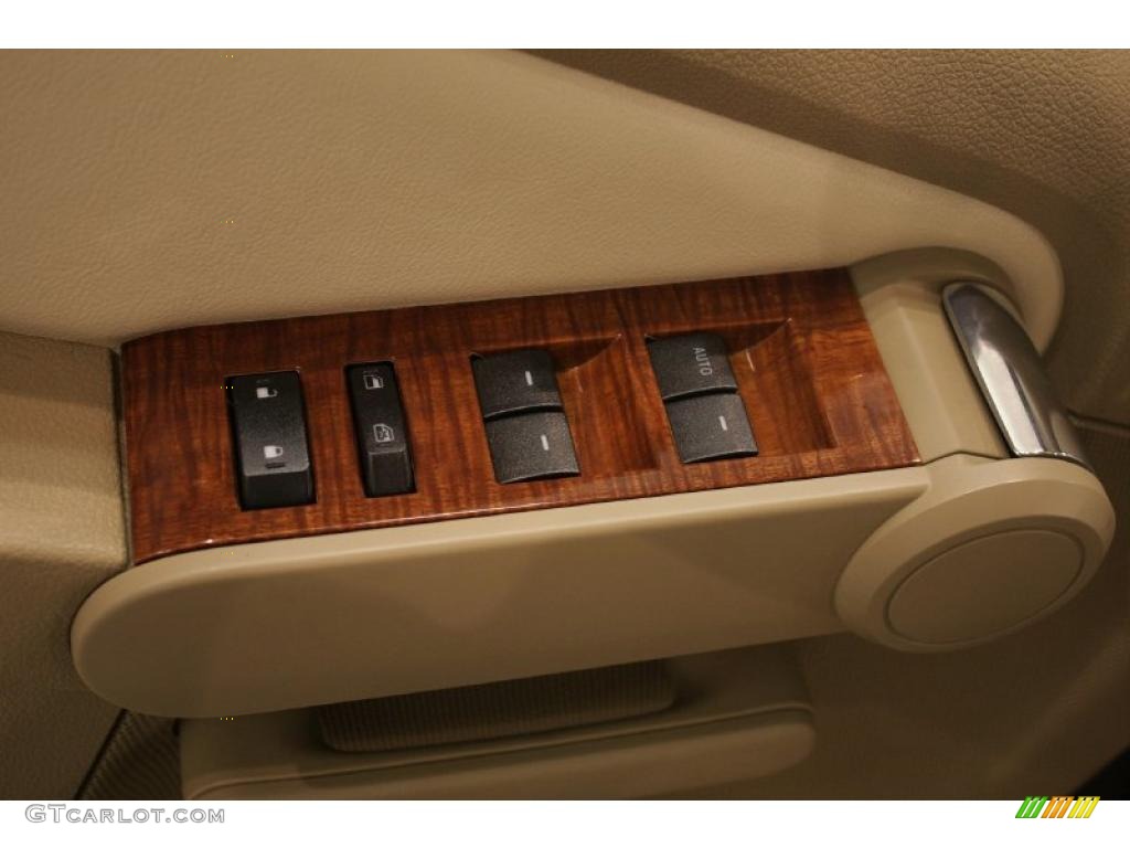 2007 Explorer Eddie Bauer 4x4 - Dark Blue Pearl Metallic / Camel photo #10