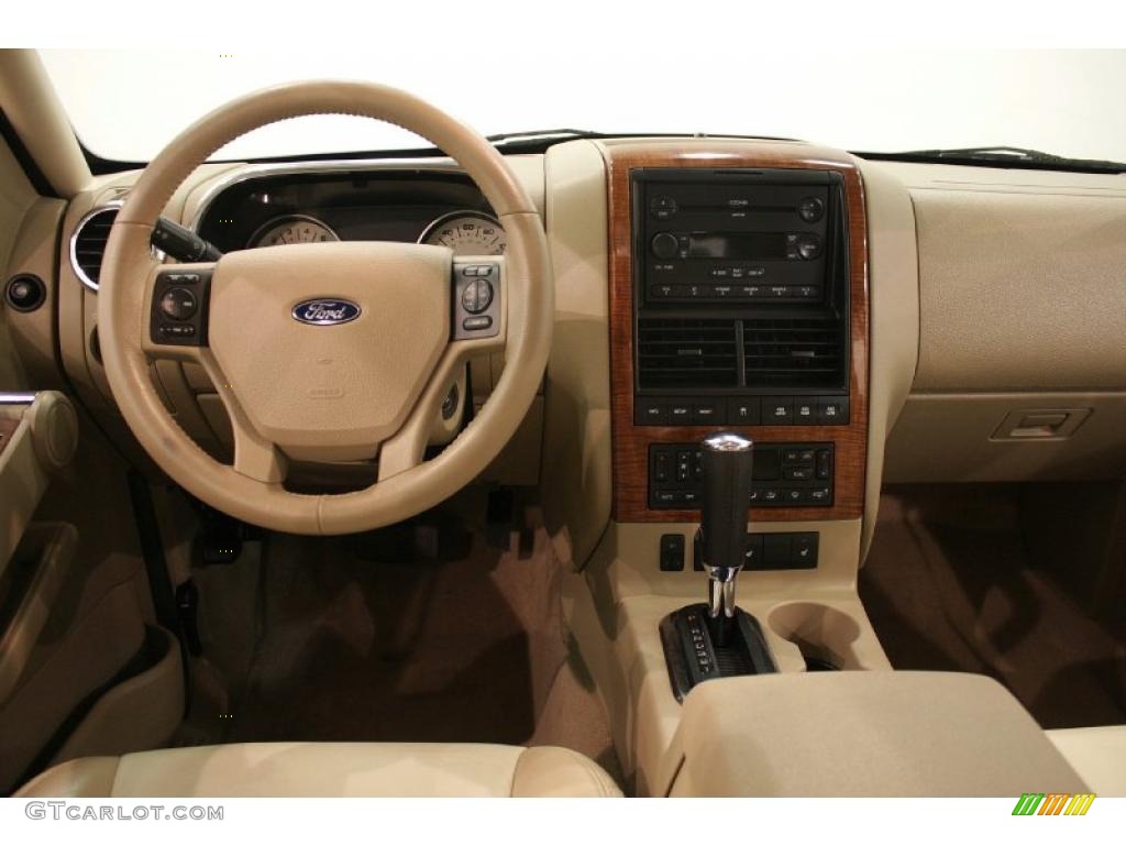 2007 Explorer Eddie Bauer 4x4 - Dark Blue Pearl Metallic / Camel photo #24