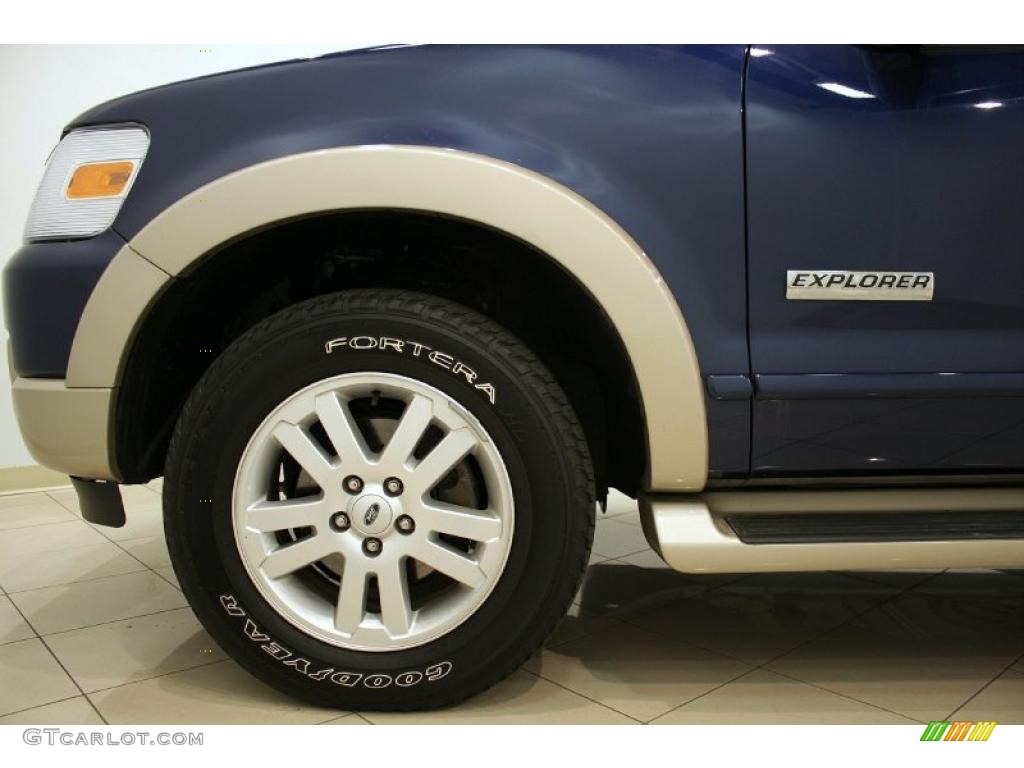 2007 Explorer Eddie Bauer 4x4 - Dark Blue Pearl Metallic / Camel photo #27