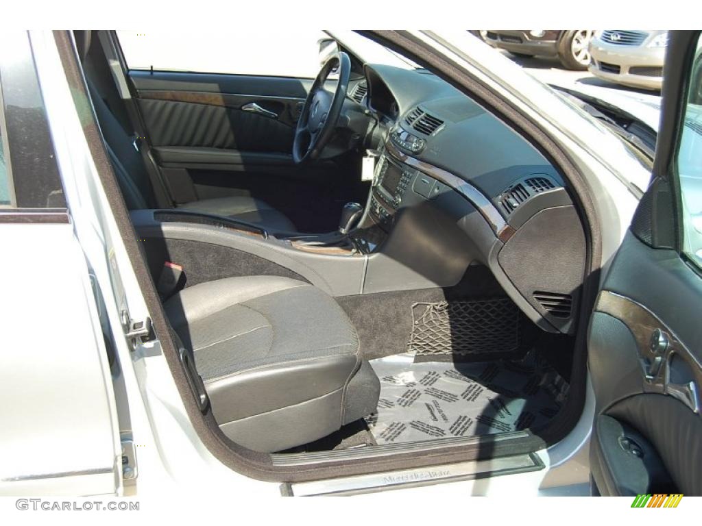 2007 E 550 Sedan - Iridium Silver Metallic / Black photo #12