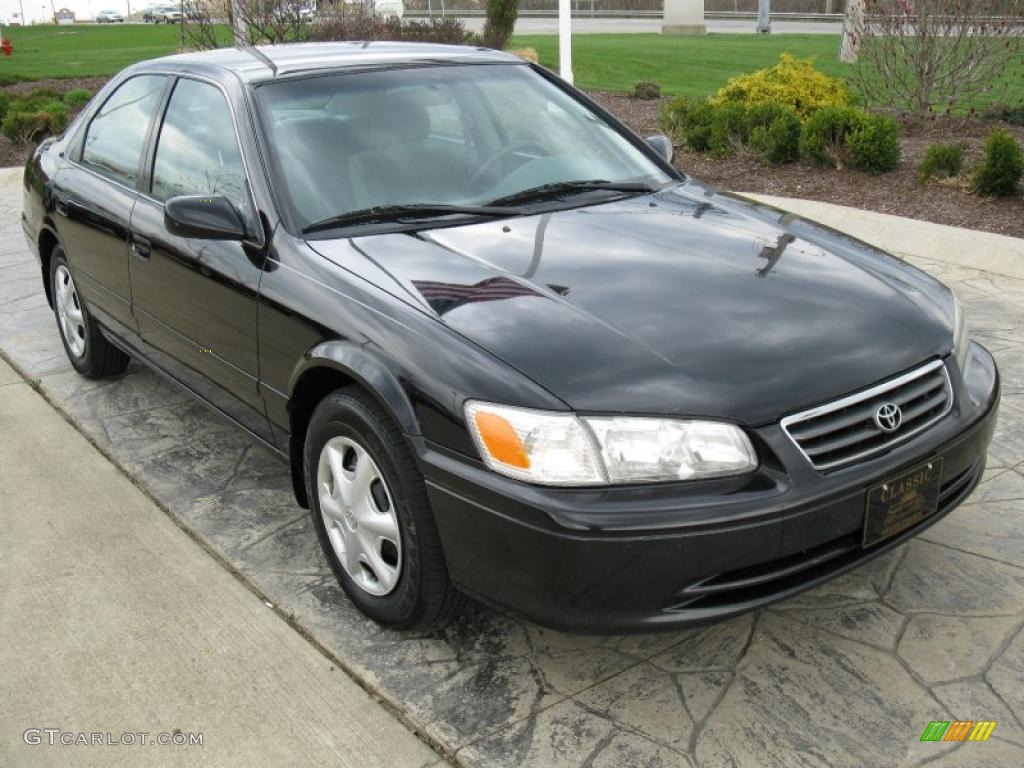 2001 Camry CE - Black / Gray photo #1