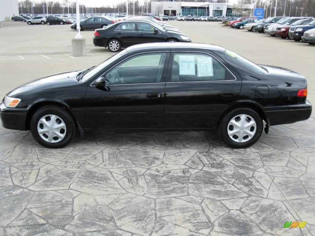2001 Camry CE - Black / Gray photo #4