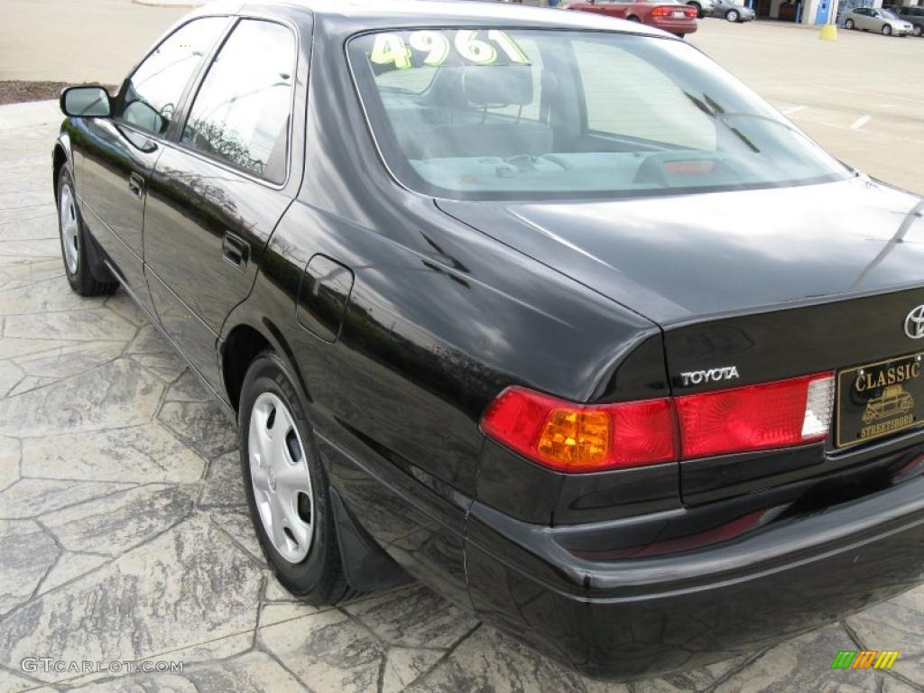 2001 Camry CE - Black / Gray photo #7