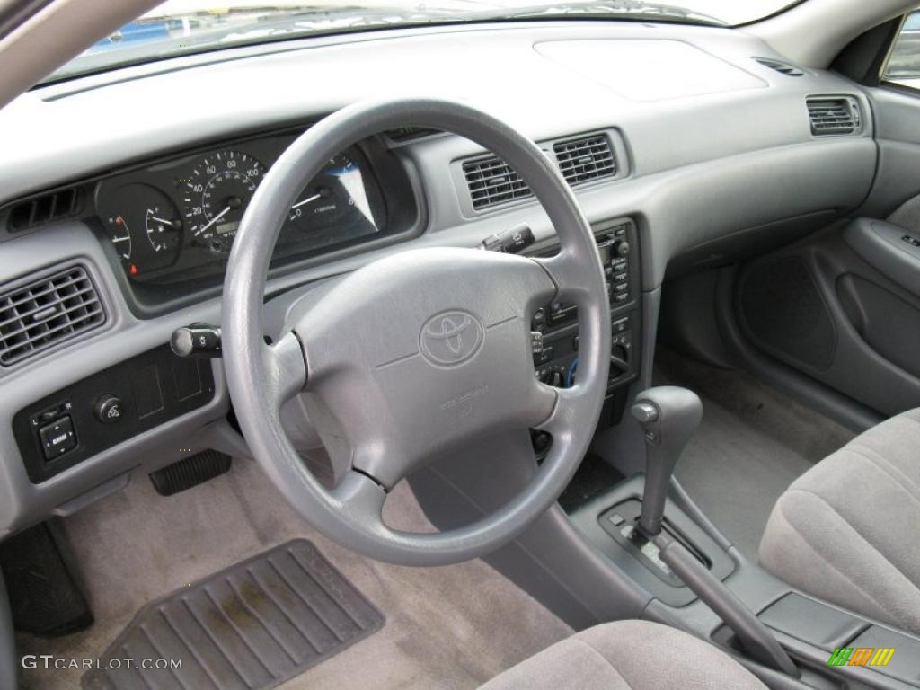 2001 Camry CE - Black / Gray photo #14