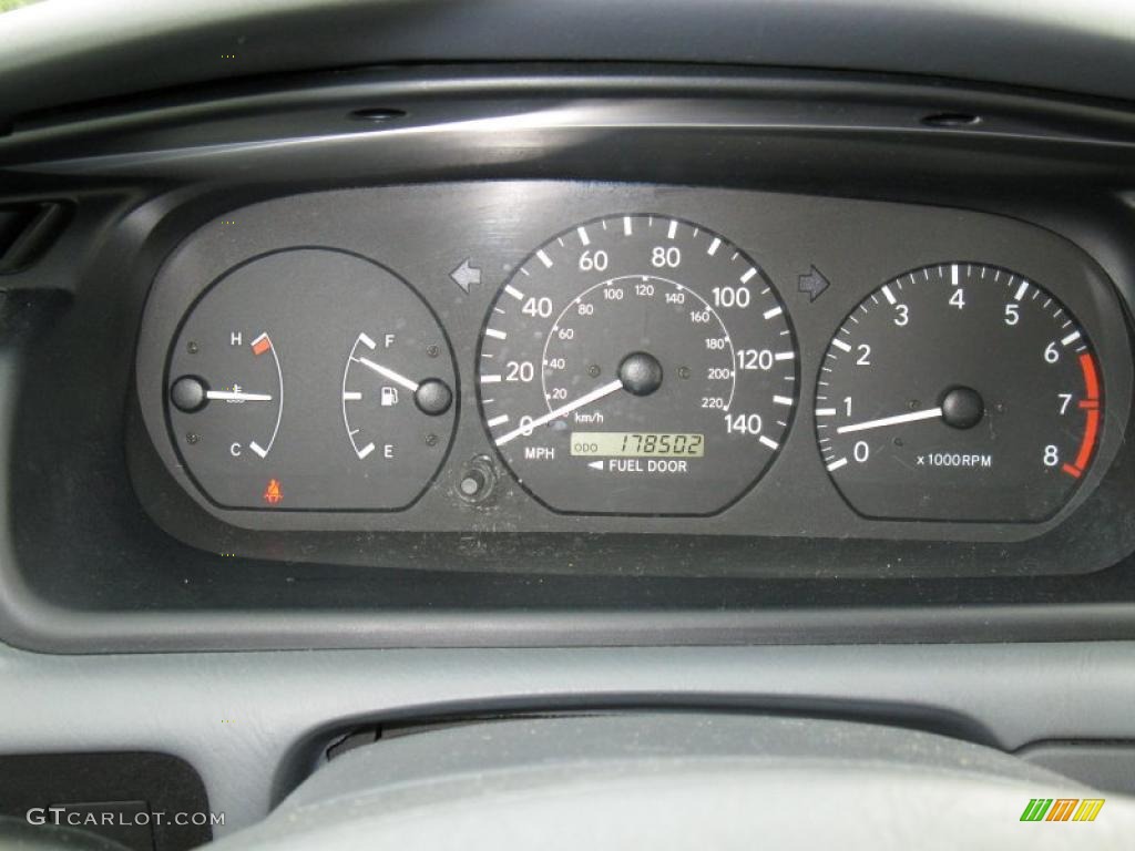 2001 Camry CE - Black / Gray photo #15
