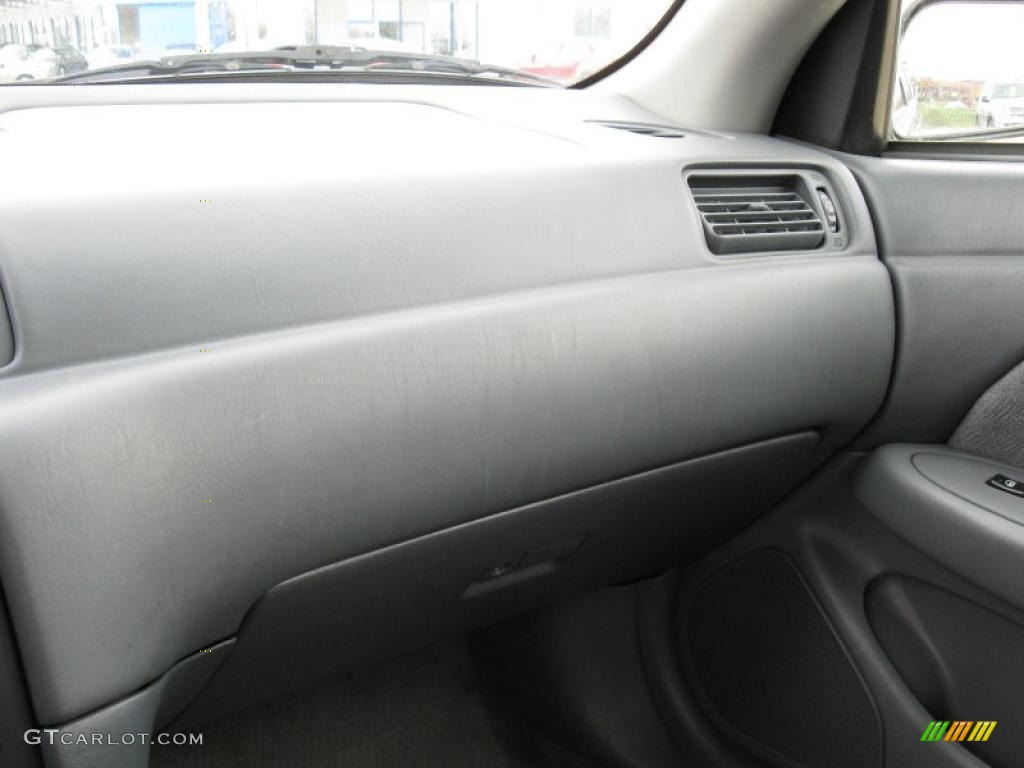 2001 Camry CE - Black / Gray photo #19