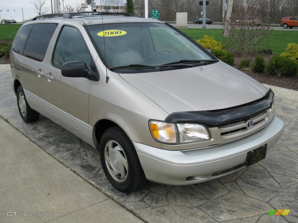 2000 Sienna LE - Desert Sand Mica / Oak photo #1