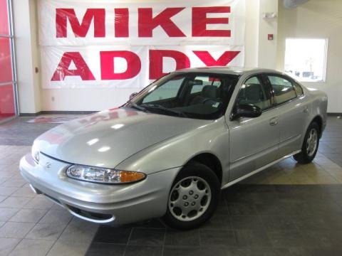 2002 Oldsmobile Alero GX Sedan Data, Info and Specs