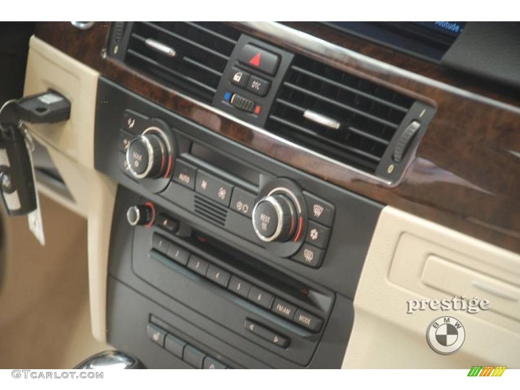 2009 3 Series 328xi Coupe - Titanium Silver Metallic / Beige photo #16