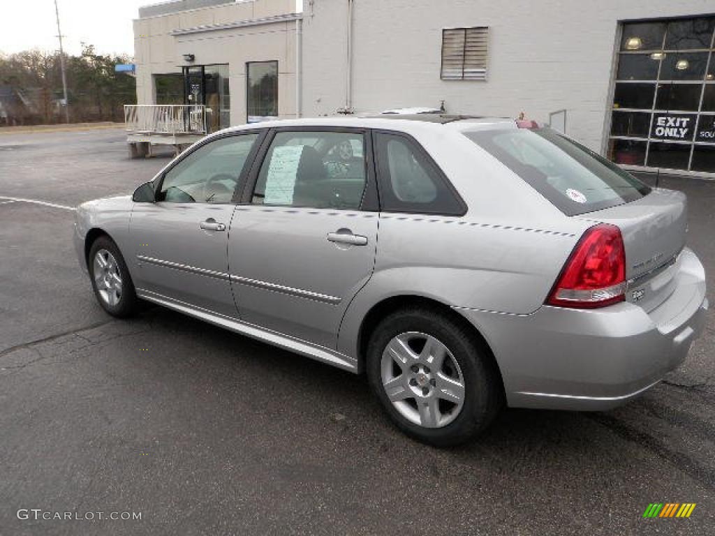 2006 Malibu Maxx LT Wagon - Silverstone Metallic / Titanium Gray photo #2