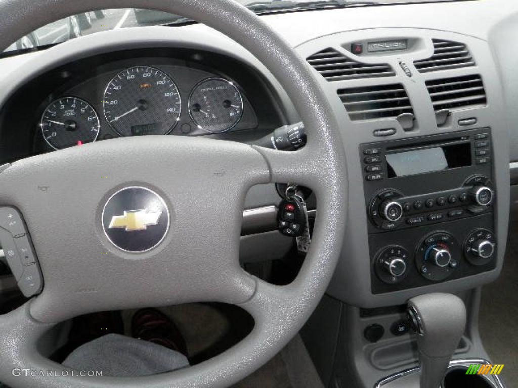 2006 Malibu Maxx LT Wagon - Silverstone Metallic / Titanium Gray photo #16