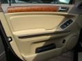 Black - GL 450 4Matic Photo No. 7