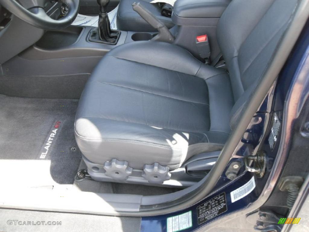 2003 Elantra GT Hatchback - Carbon Blue / Dark Gray photo #7