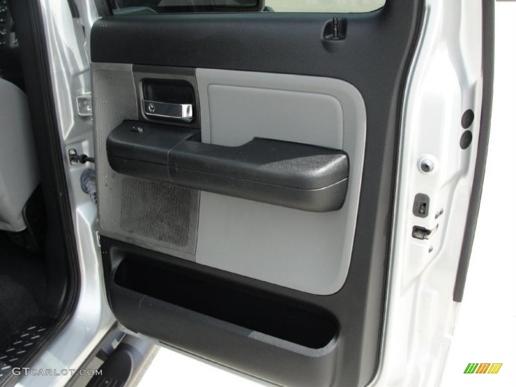 2005 F150 FX4 SuperCrew 4x4 - Silver Metallic / Medium Flint Grey photo #32