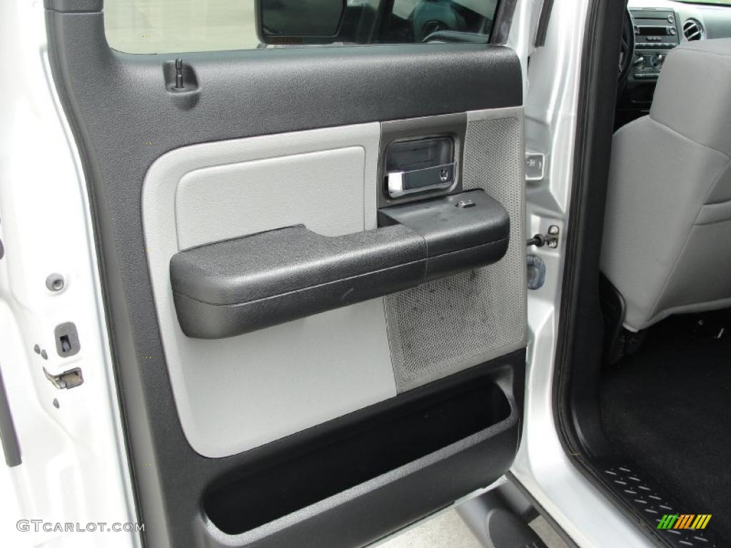 2005 F150 FX4 SuperCrew 4x4 - Silver Metallic / Medium Flint Grey photo #34
