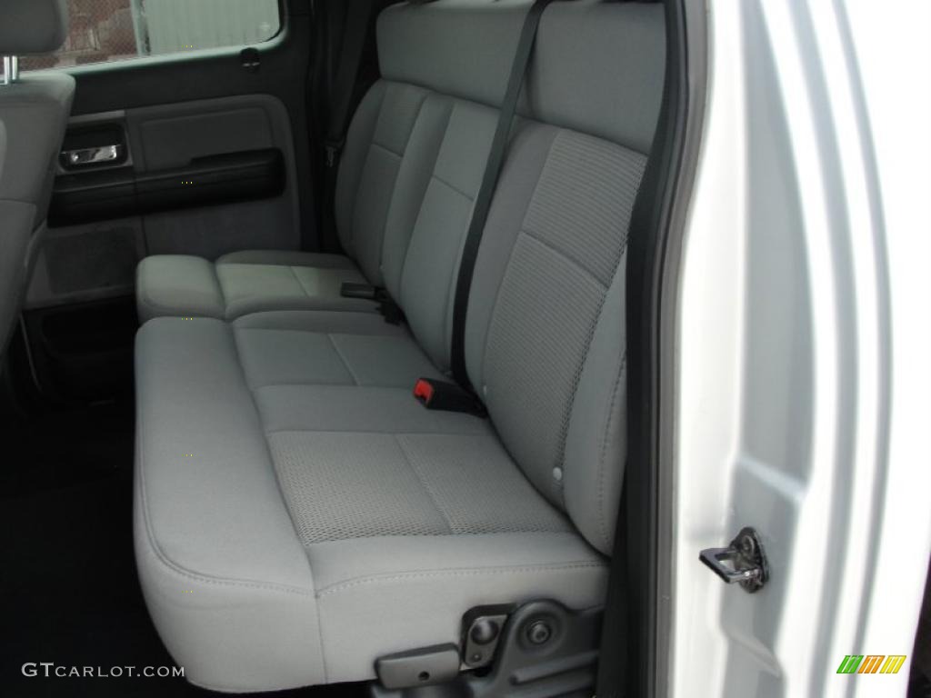 2005 F150 FX4 SuperCrew 4x4 - Silver Metallic / Medium Flint Grey photo #35
