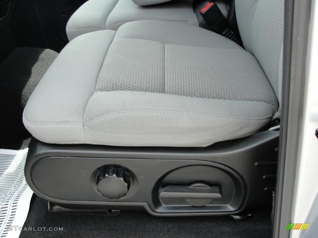 2005 F150 FX4 SuperCrew 4x4 - Silver Metallic / Medium Flint Grey photo #39