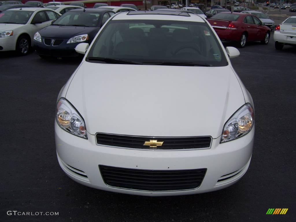 2008 Impala LT - White / Gray photo #8
