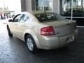 White Gold - Avenger SXT Photo No. 7
