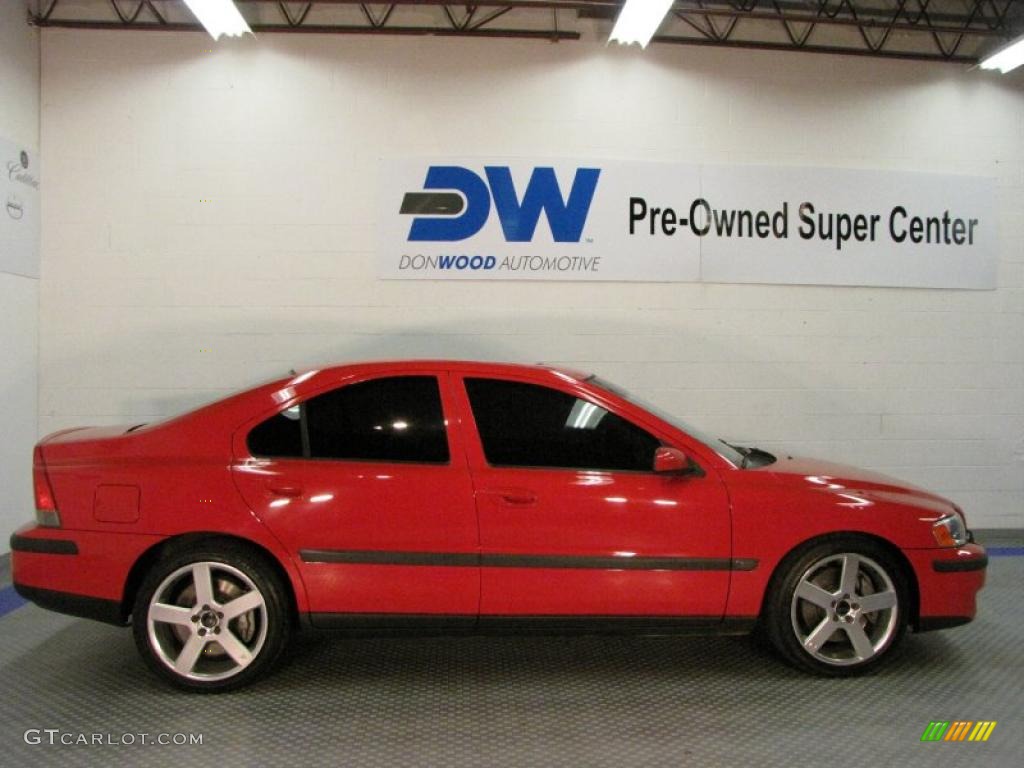 2004 S60 R AWD - Ruby Red Metallic / Nordkap Black/Blue R Metallic photo #6