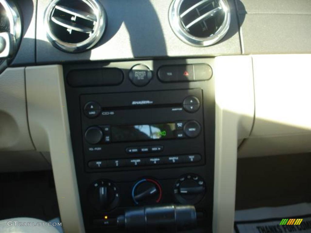 2006 Mustang GT Premium Coupe - Performance White / Light Parchment photo #4