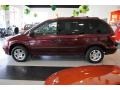 Deep Molten Red Pearl - Caravan SXT Photo No. 4